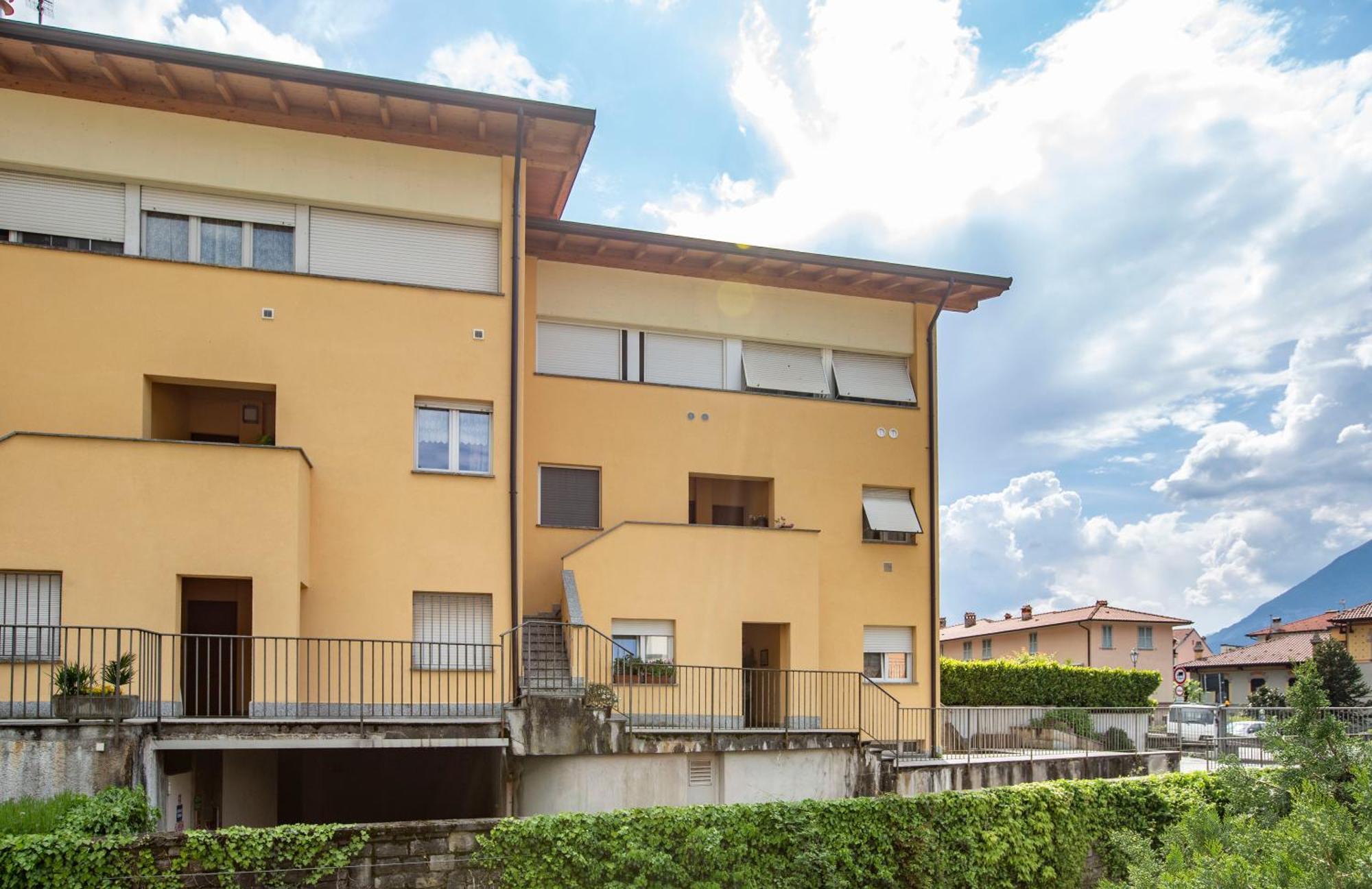Tosca House 2 Bed & Breakfast Varenna Exterior photo